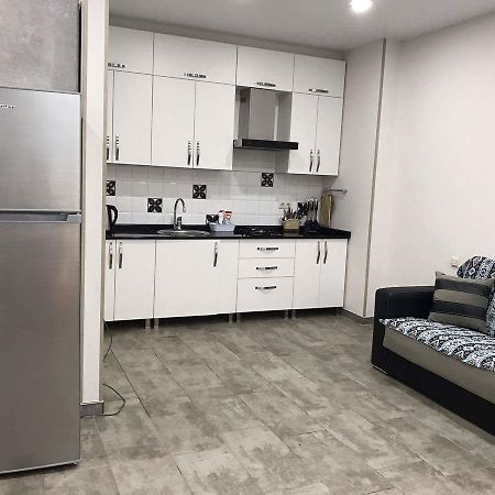 Apartment In Hotel Magnolia Batumi Ngoại thất bức ảnh
